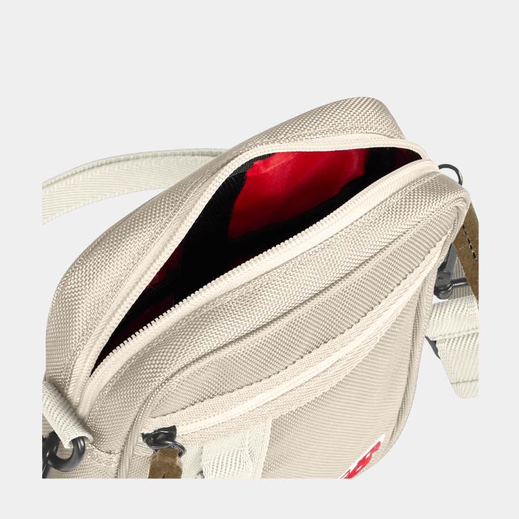 LEGACY ICON, SMALL SLING BAG