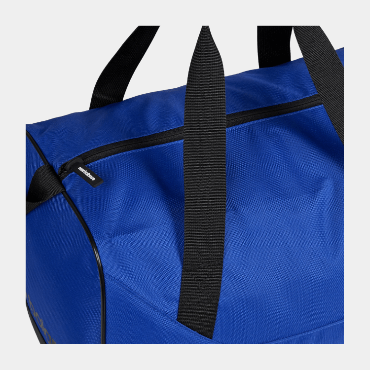 ESSENTIALS SMALL DUFFEL