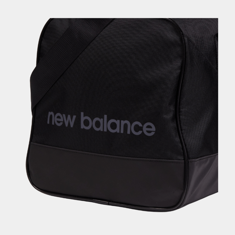 ESSENTIALS SMALL DUFFEL