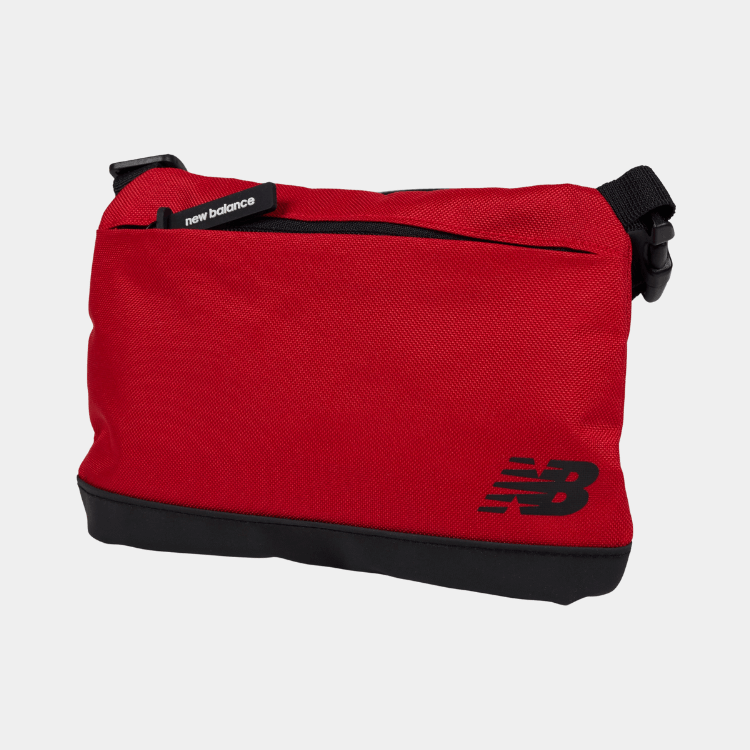 ESSENTIALS - SLING BAG