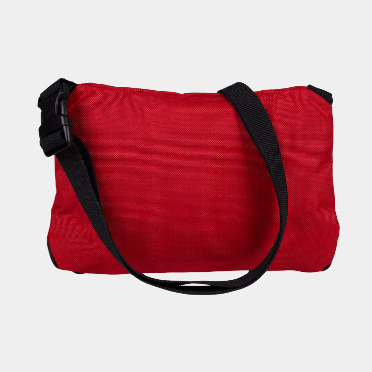 ESSENTIALS - SLING BAG