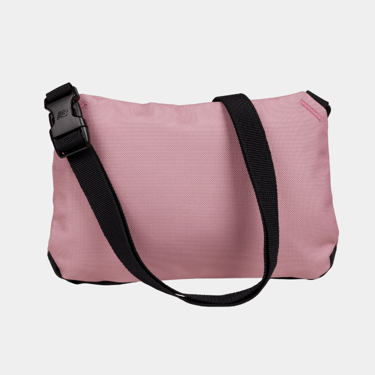 ESSENTIALS - SLING BAG