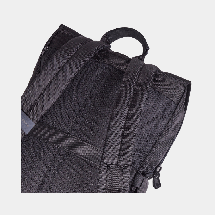 LEGACY ICON, FLAP BACKPACK